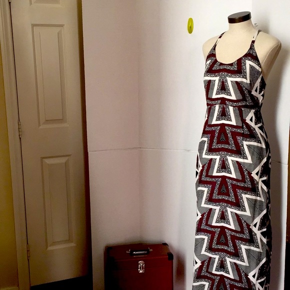 Tribal Print T-Back Maxi Dress w/ Side slits - Picture 3 of 5